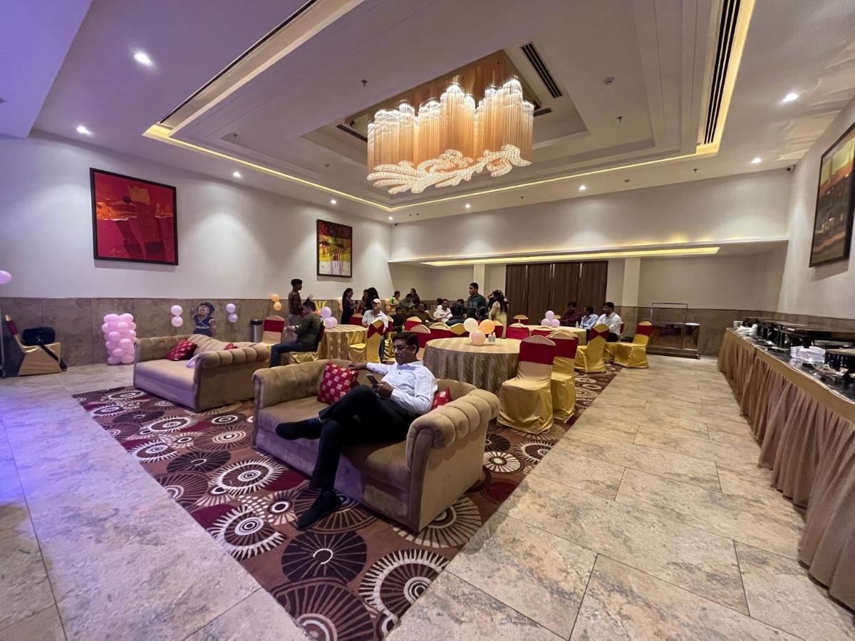 The Lalita Grand Mathura- Vrindavan Eksteriør billede