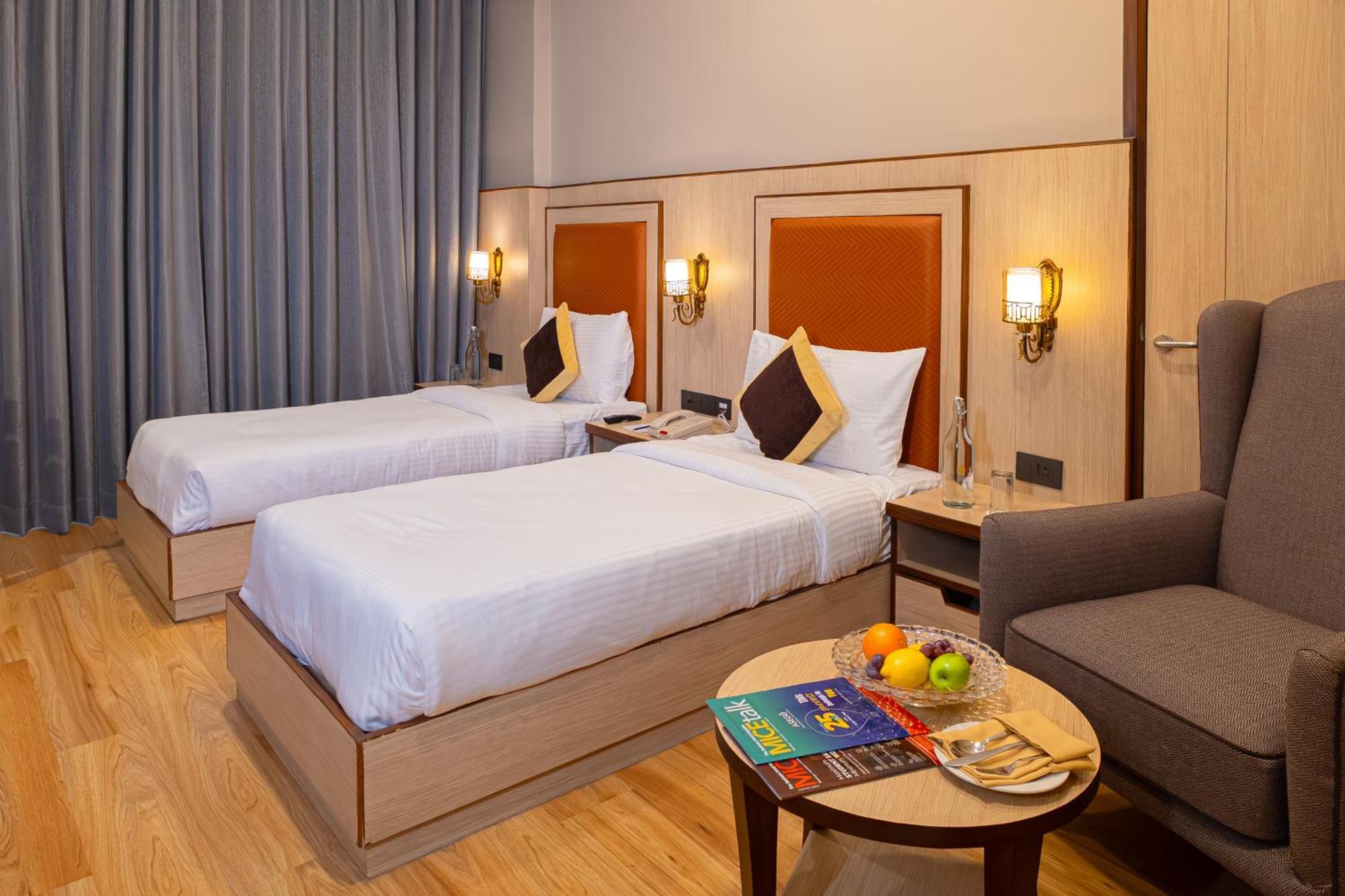 The Lalita Grand Mathura- Vrindavan Eksteriør billede